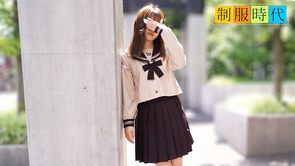 制服时代～连吞下去都会服务的漂亮剃光女孩 大泽美纪