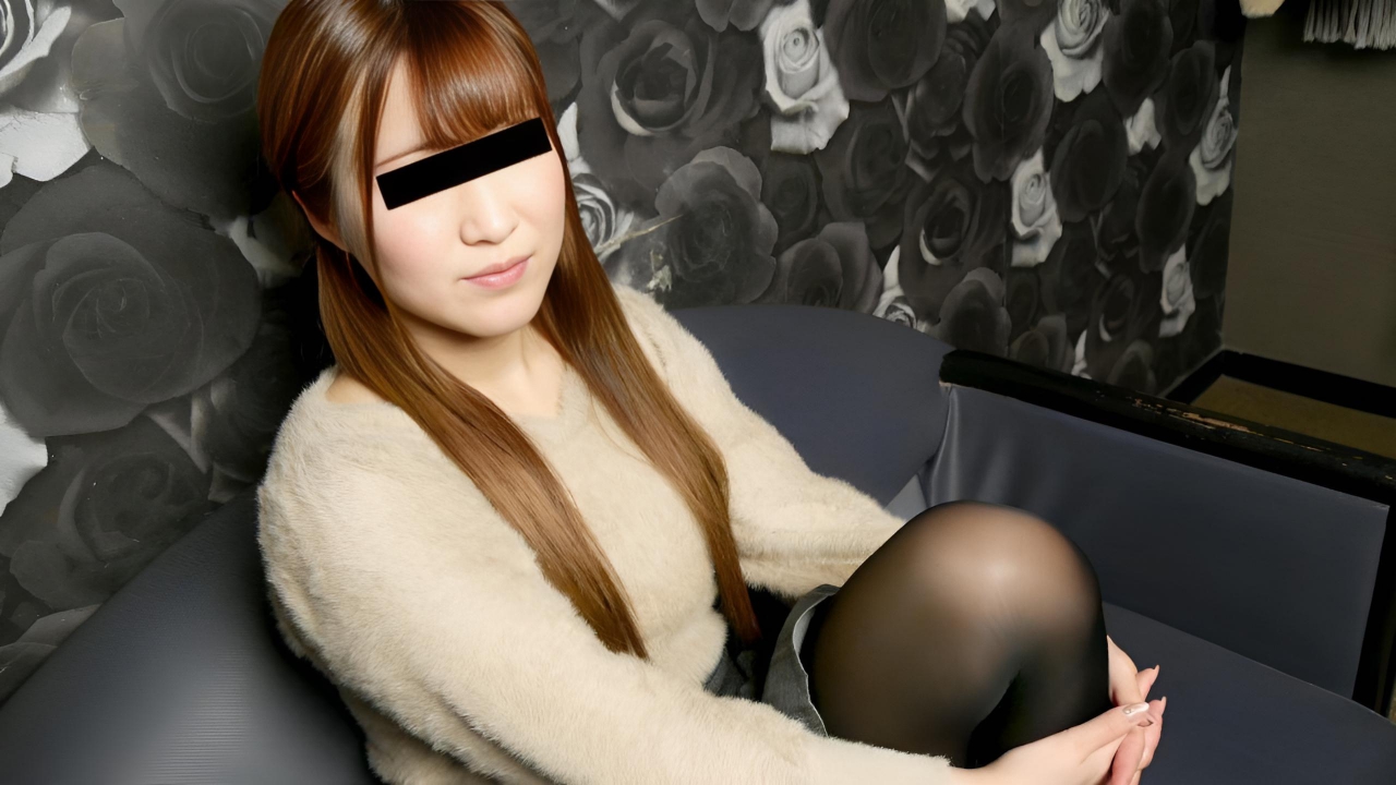 我对我的第一次 AV 拍摄感到紧张 水谷文音}